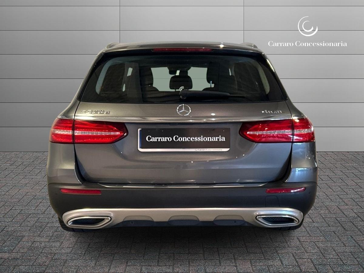 Mercedes Classe E Station Wagon Classe E Station Wagon All-Terrain 220 D Premium 4Matic 9G-Tronic Plus - 4