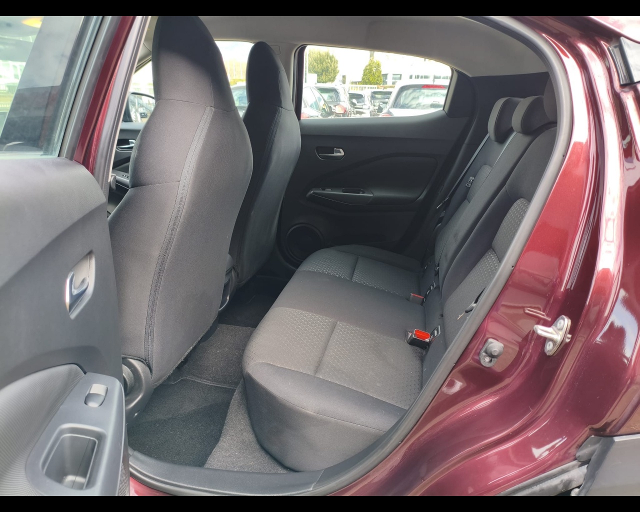 Foto NISSAN Juke 1.0 dig-t Acenta 114cv