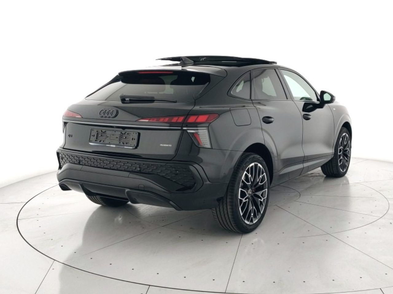 Audi Q3 KM0 2026 Q3 Modena