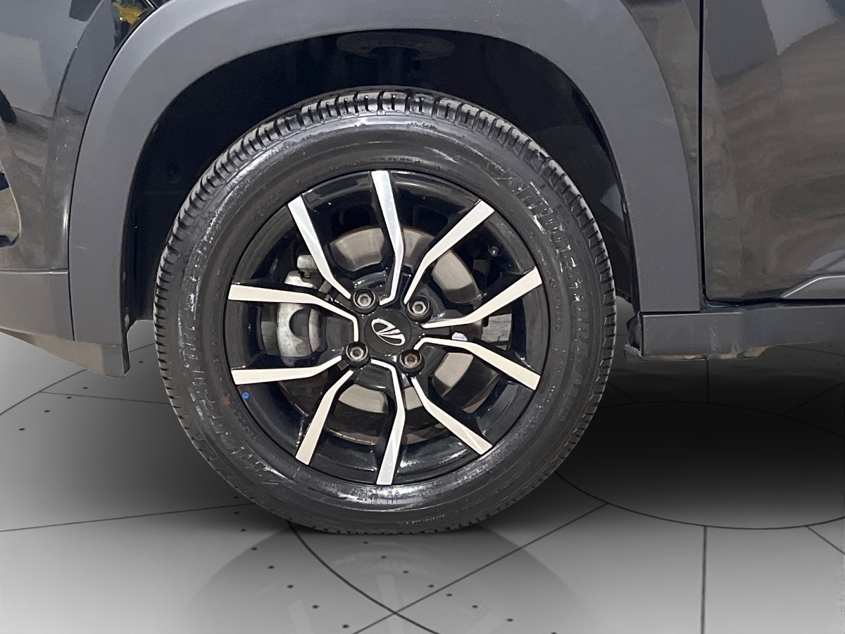 Mahindra KUV100 Usato 2025 KUV100 Cerea