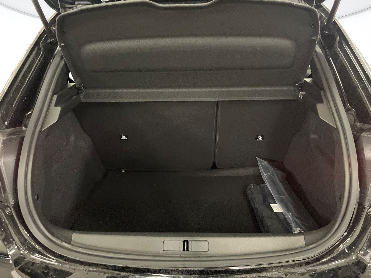 Peugeot 208 Nuovo Ibrido benzina 208 Verona