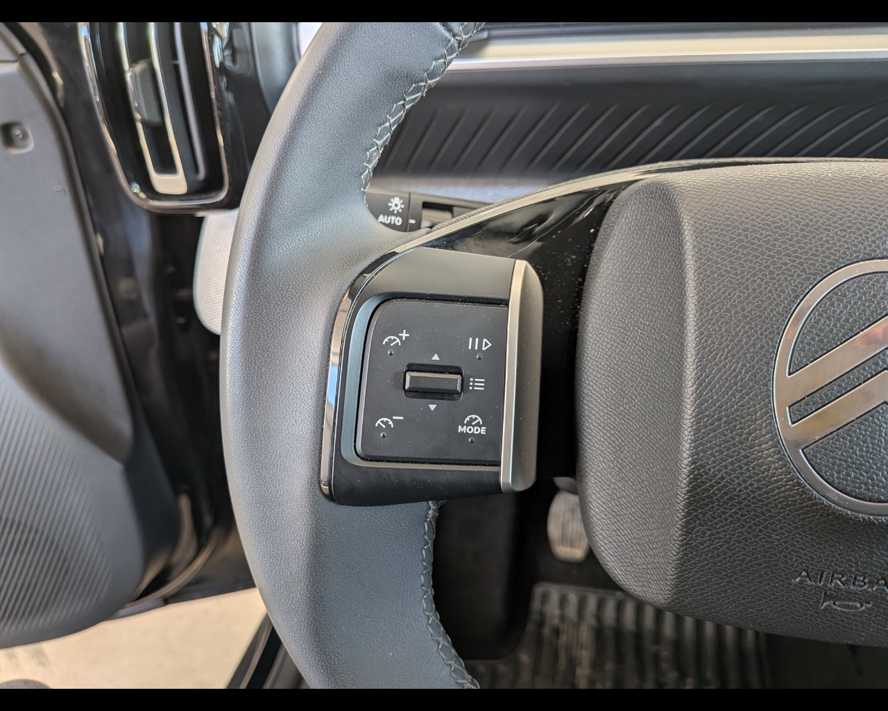 Foto CITROEN C3 1.2 puretech turbo Max 100cv s&s