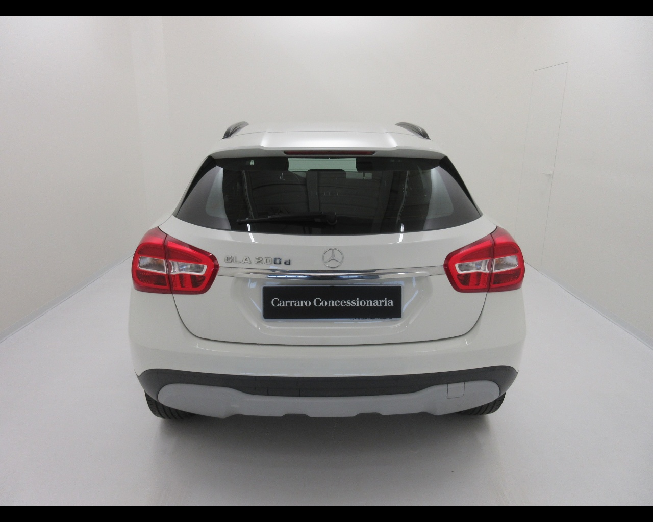 Mercedes GLA GLA 200 D Business - 6