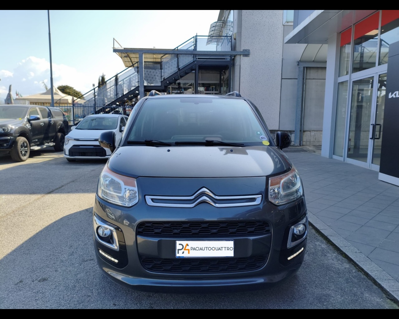 Foto CITROEN C3 Picasso 1.6 bluehdi Exclusive 100cv 