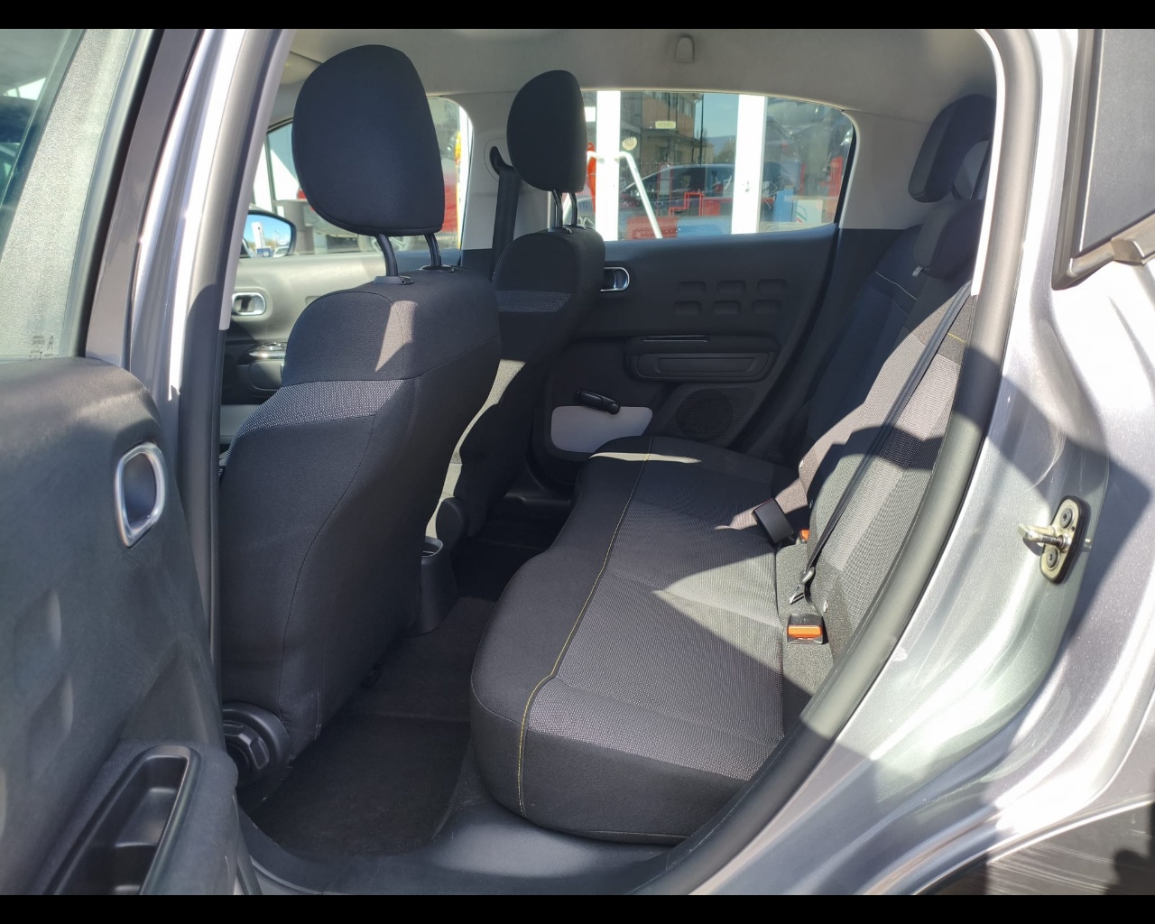 Foto CITROEN C3 1.5 bluehdi Shine s&s 100cv 6m