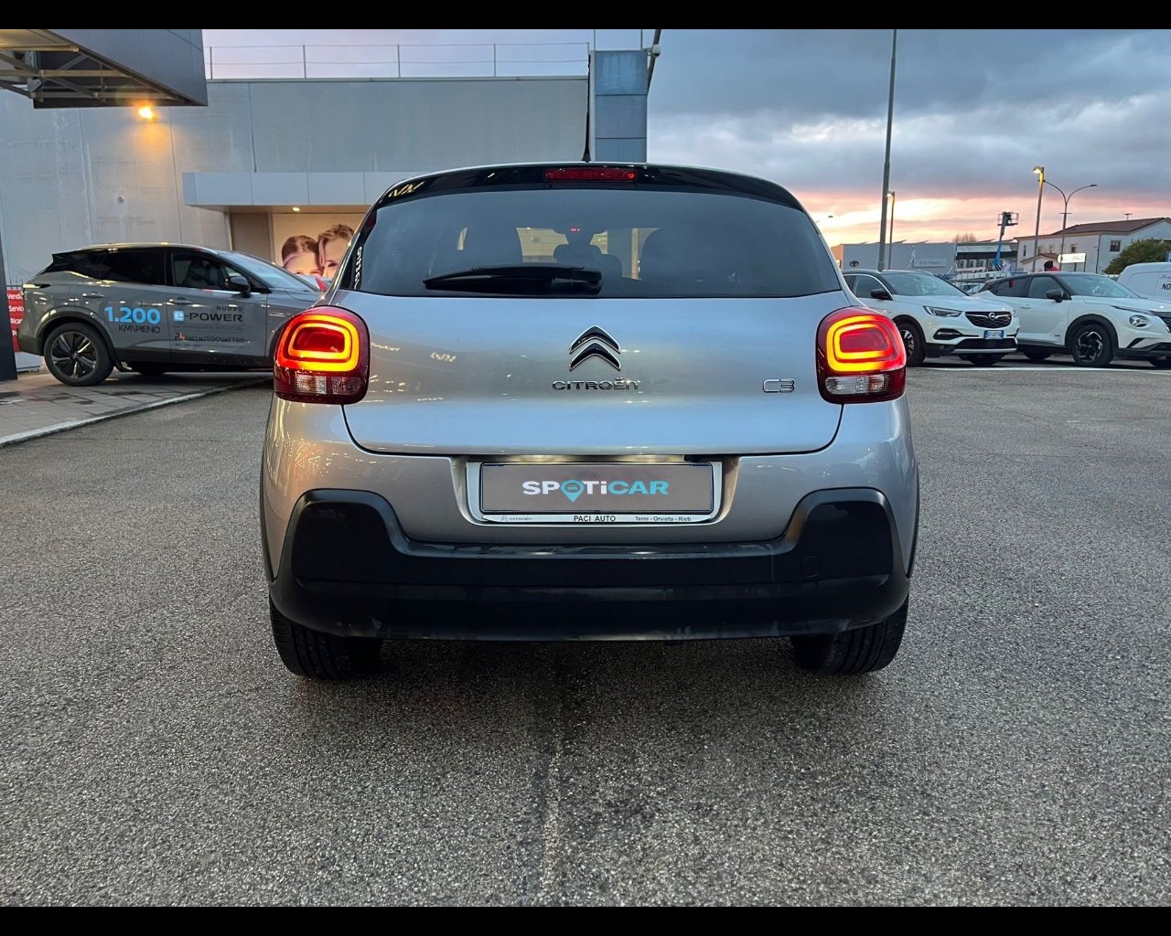 Foto CITROEN C3 1.2 puretech Shine Pack s&s 110cv 