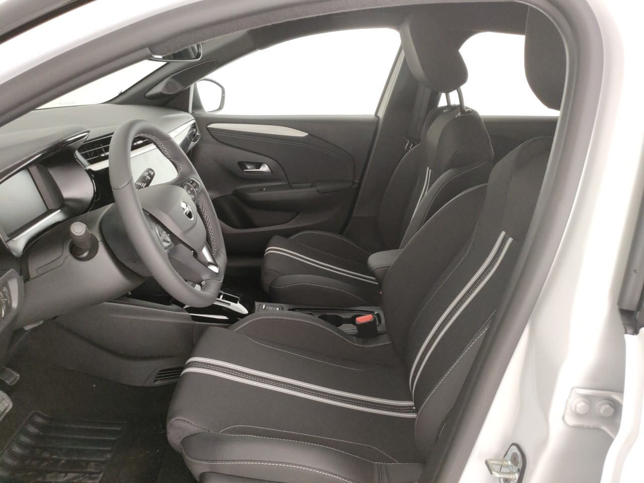 Opel Corsa Nuovo Ibrido benzina Corsa Porto Mantovano