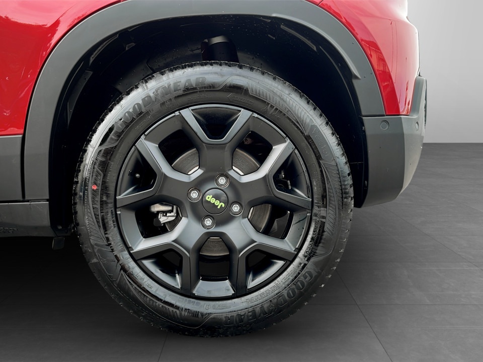 JEEP Avenger 4xe Hybrid 619 Overland 1.2 145cv 4xe Mhev Ibrida km0 - 19