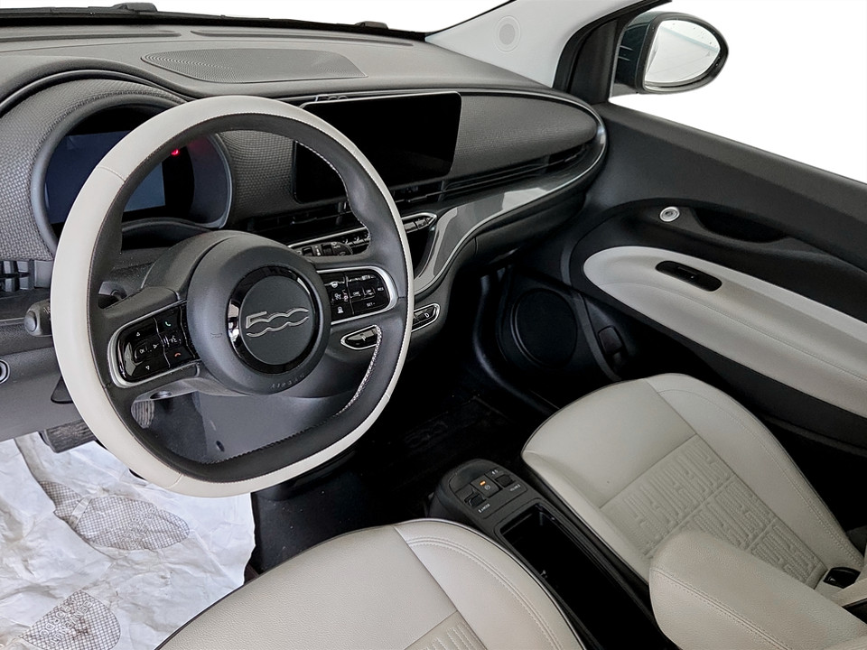 FIAT 500 500e 3+1 42 kWh La Prima Elettrica usato - 5