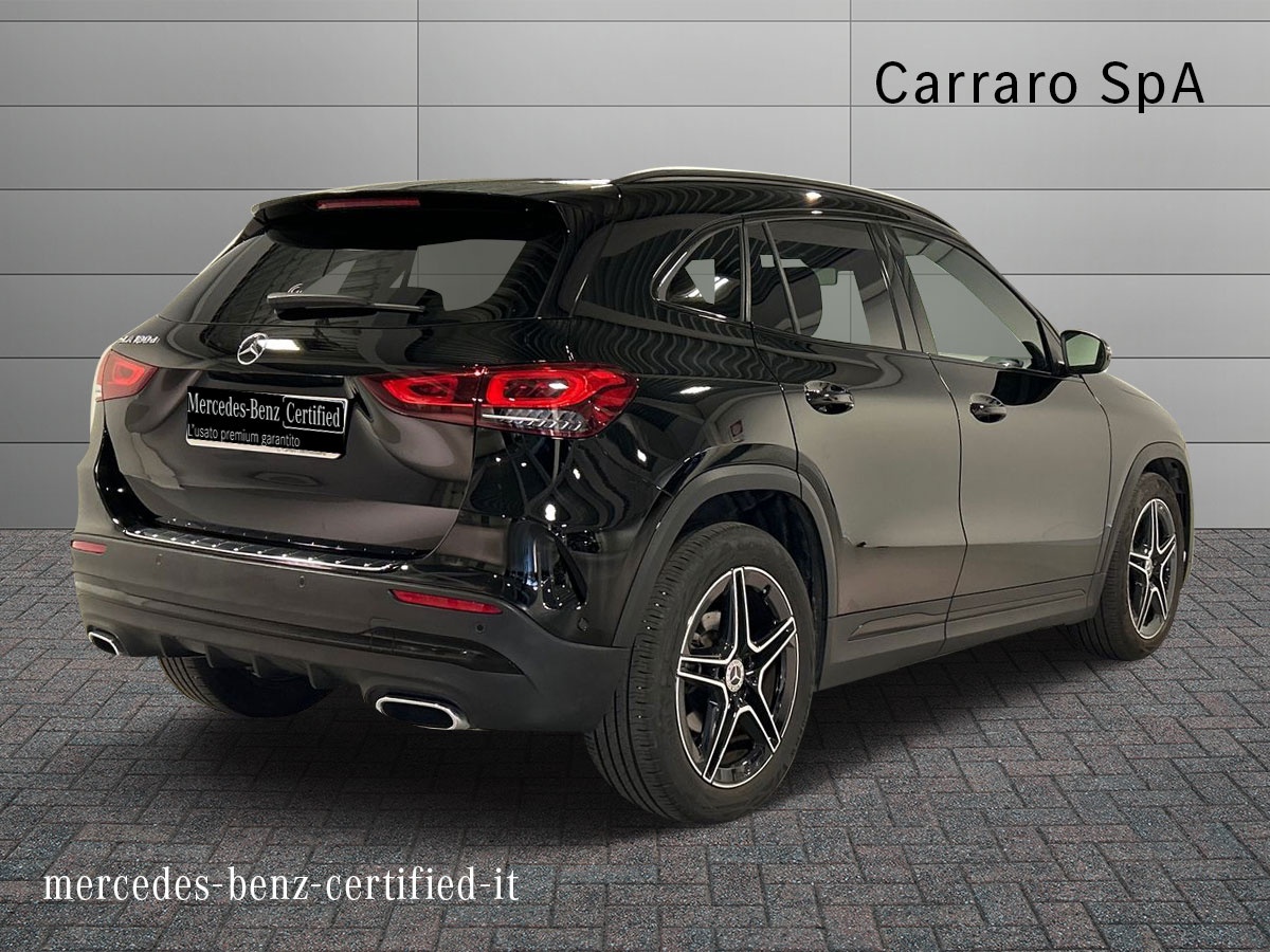 Mercedes GLA GLA 180 D Premium 8G-DCT - 2
