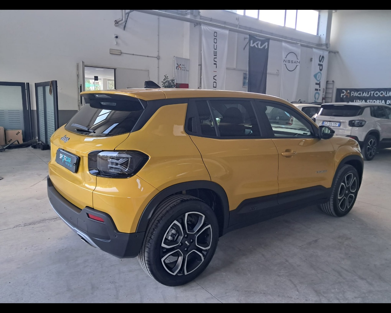 Foto JEEP Avenger 1.2 turbo Summit fwd 100cv