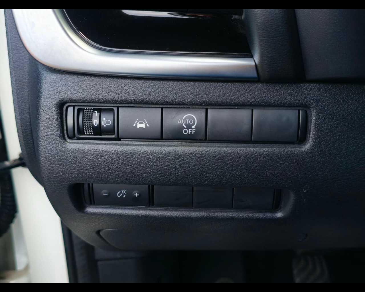 Foto NISSAN Qashqai 1.3 mhev N-Connecta 2wd 140cv (leggere la descrizione!)