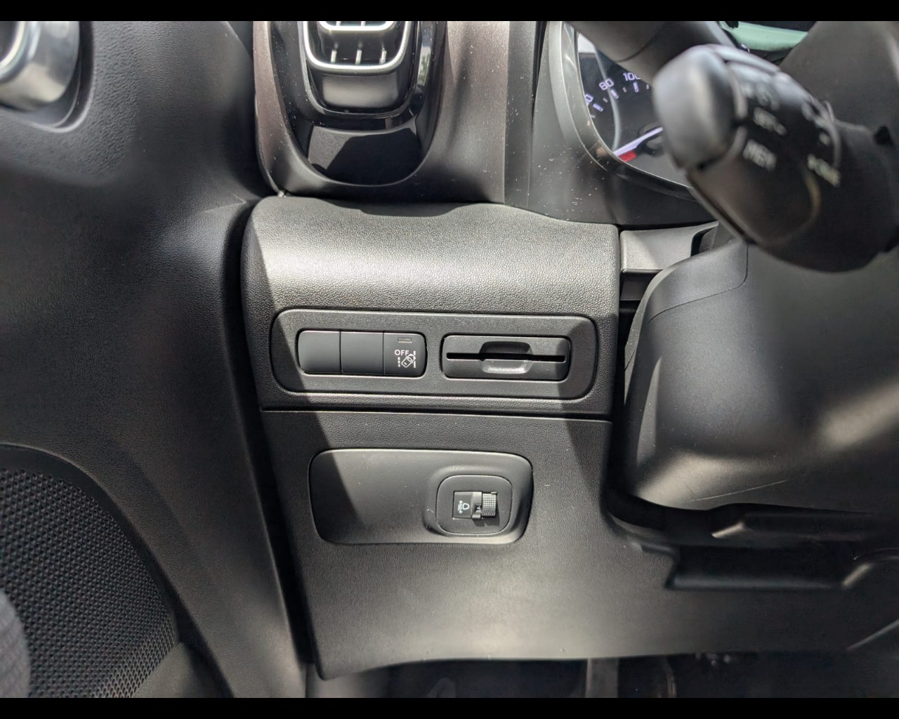 Foto CITROEN C3 Aircross 1.2 puretech Feel s&s 110cv