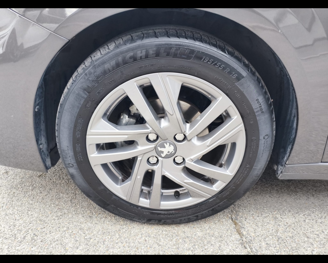 Foto PEUGEOT 208 1.2 puretech Active Pack s&s 75cv