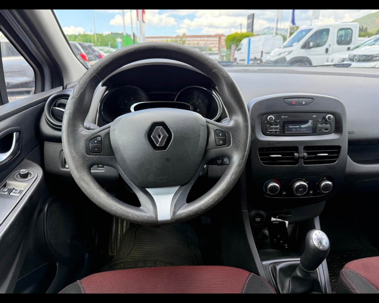 Foto RENAULT Clio 5p 1.5 dci energy Duel 75cv