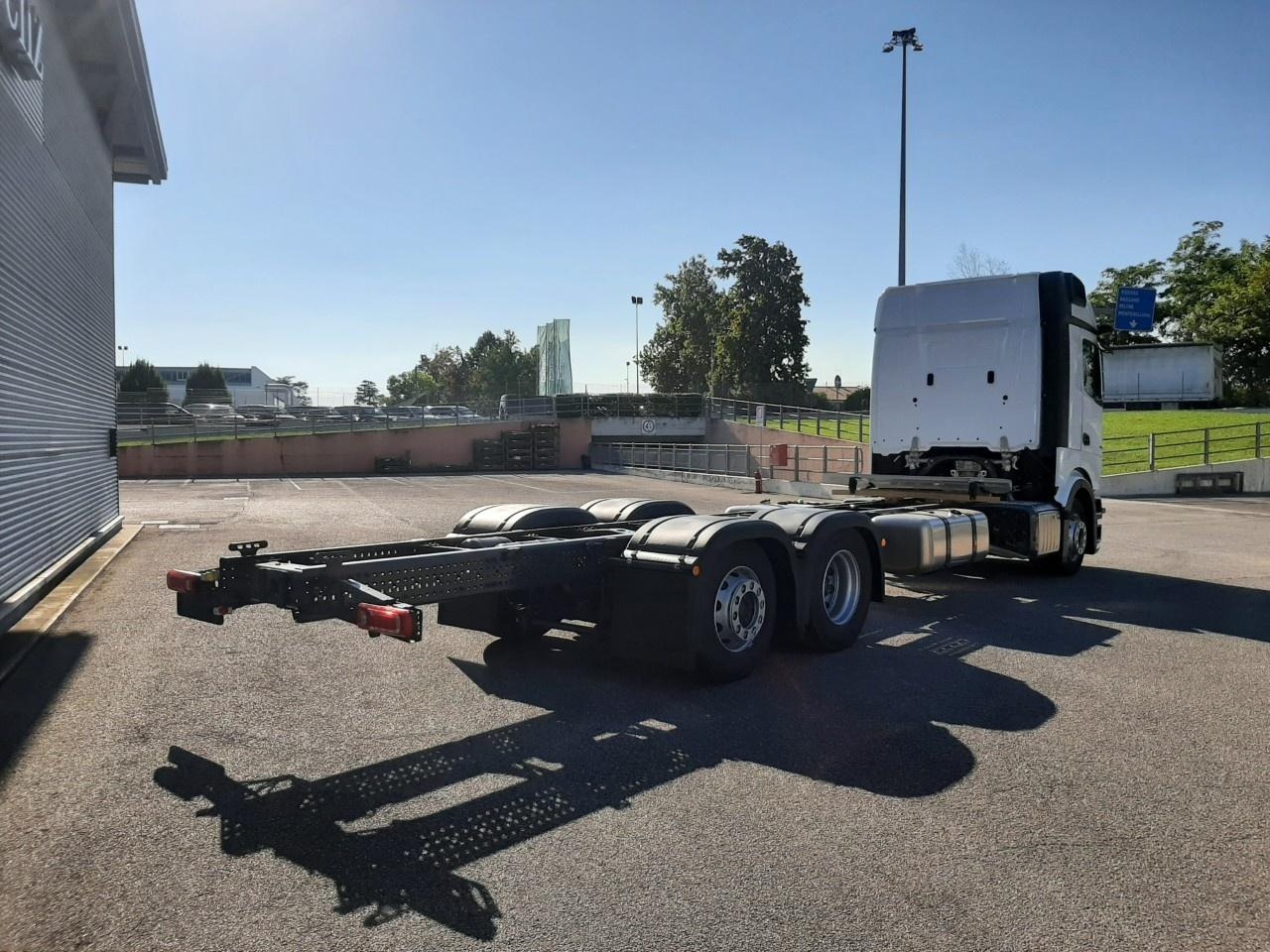 Mercedes Actros New Actros L ProCabin 2545 L - 5