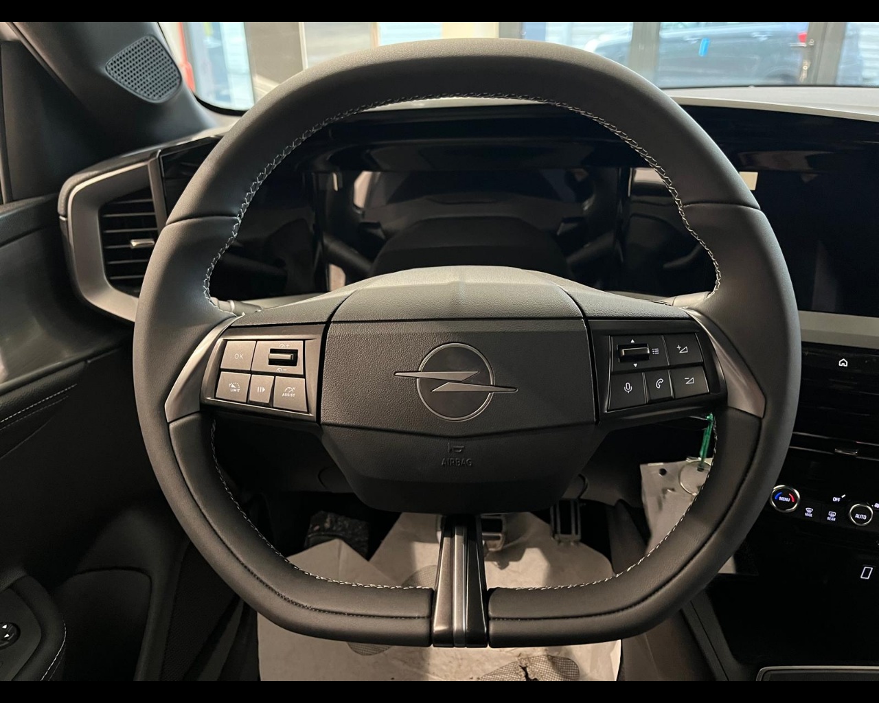 Foto OPEL Mokka 1.2 hybrid GS 136cv dct6