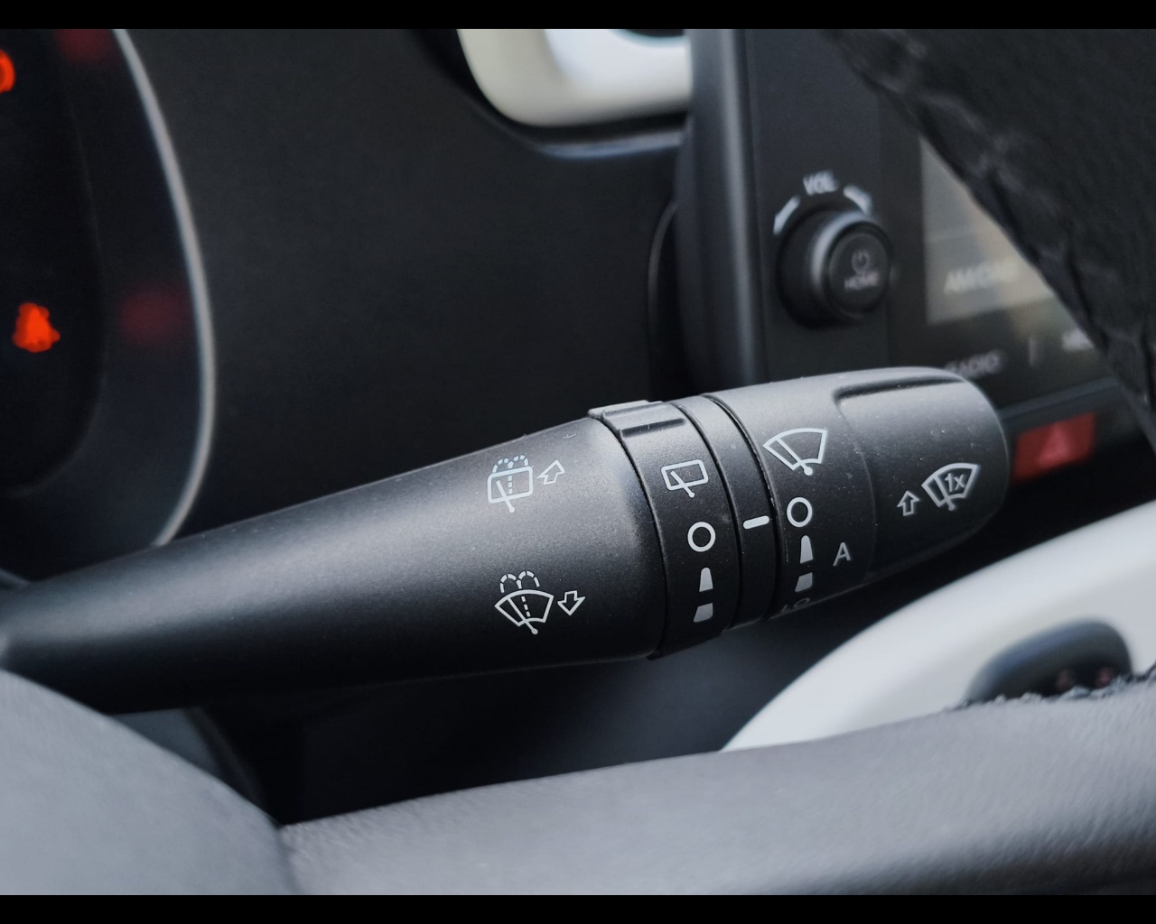 Foto FIAT Pandina Cross 1.0 firefly hybrid s&s 70cv