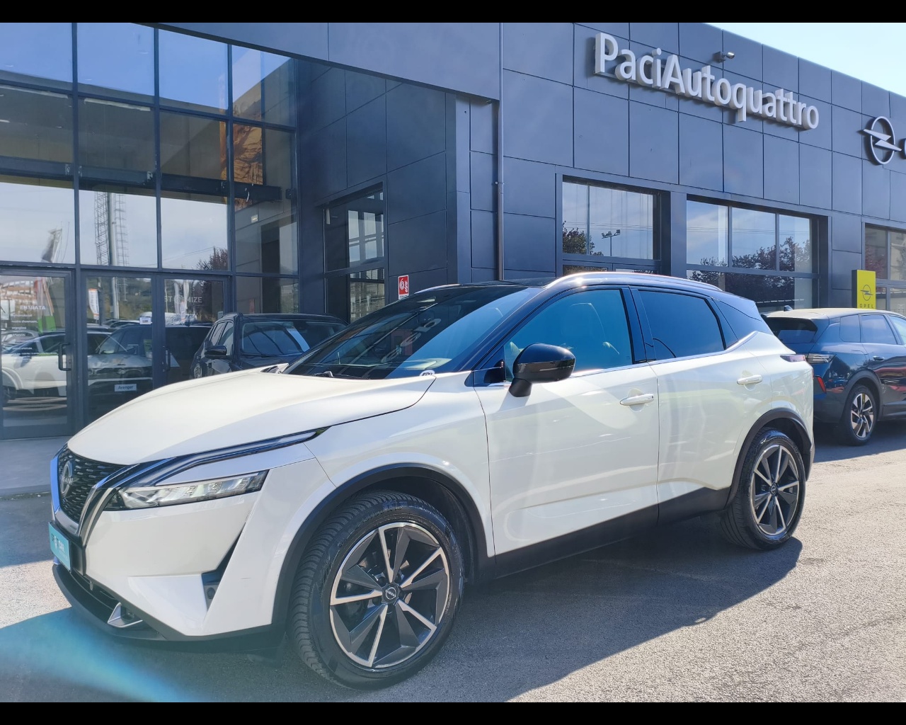 Foto NISSAN Qashqai 1.3 mhev Tekna 2wd 158cv xtronic