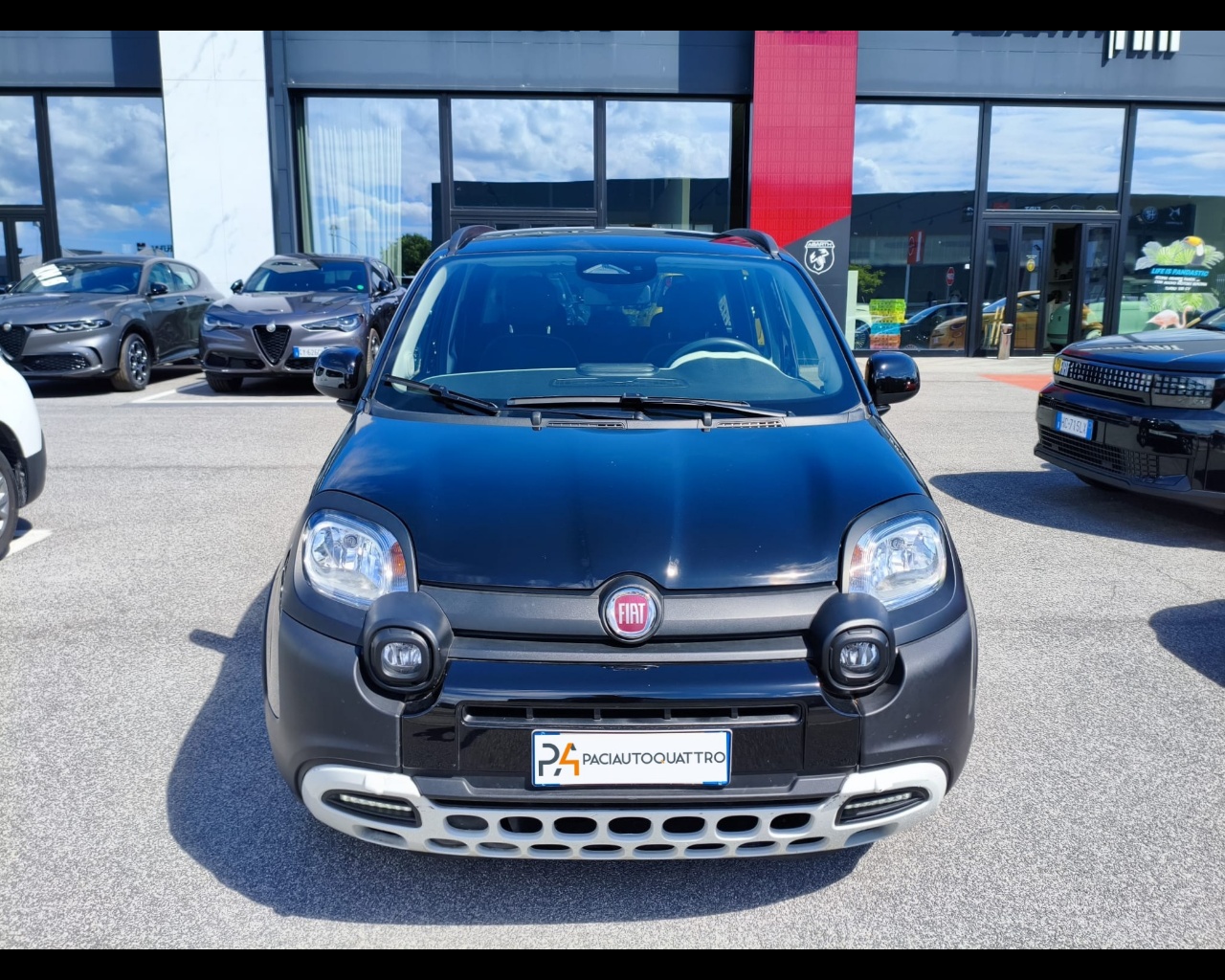 Foto FIAT Pandina 1.0 firefly hybrid s&s 70cv 5p.ti