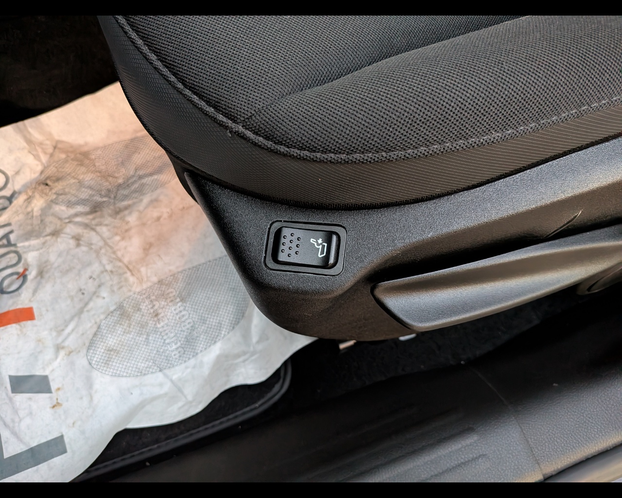 Foto JEEP Renegade 1.6 mjt Limited 2wd 130cv