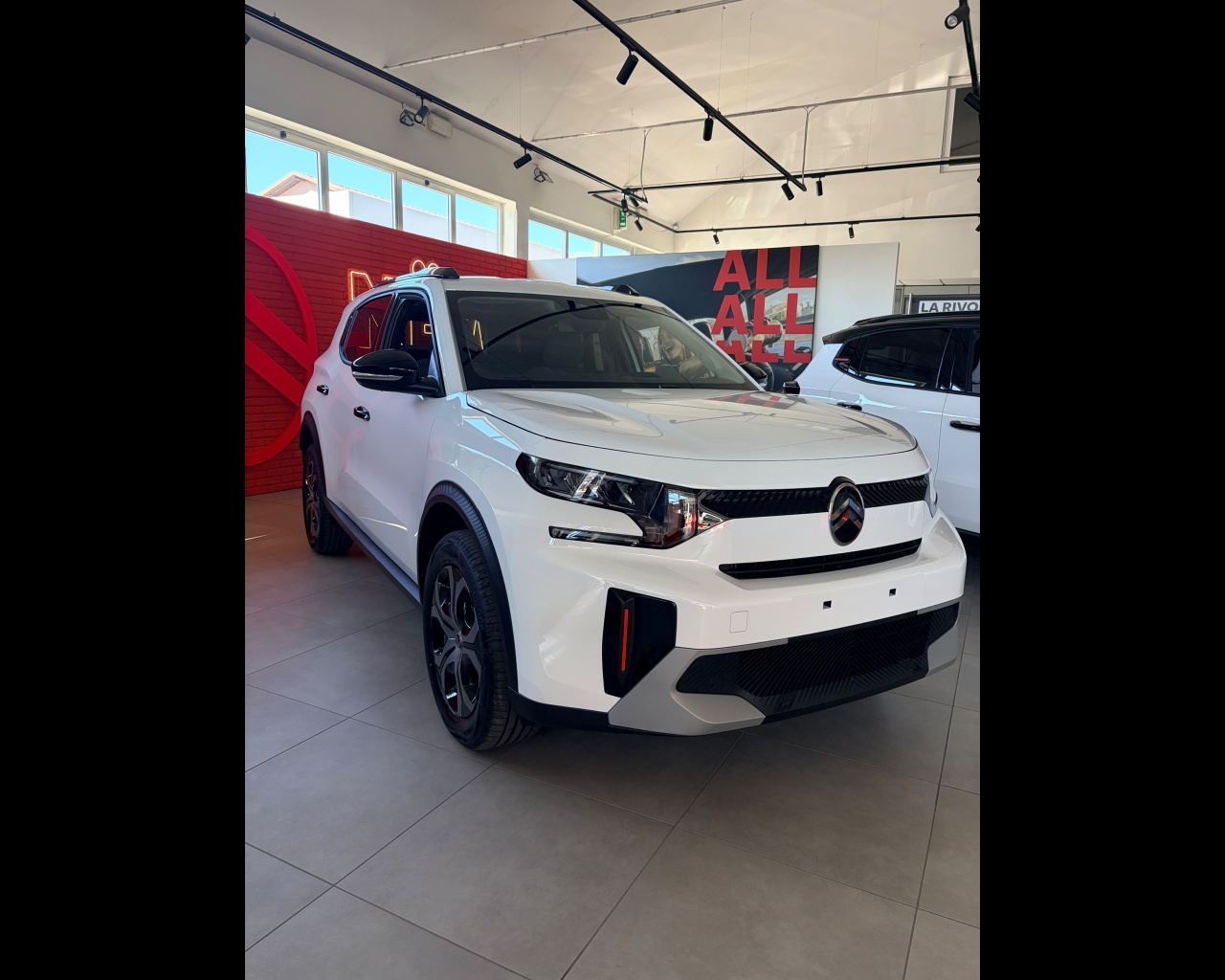 Foto CITROEN Nuova C3 Aircross HYBRID 145 Ã«DCS6  - PLUS