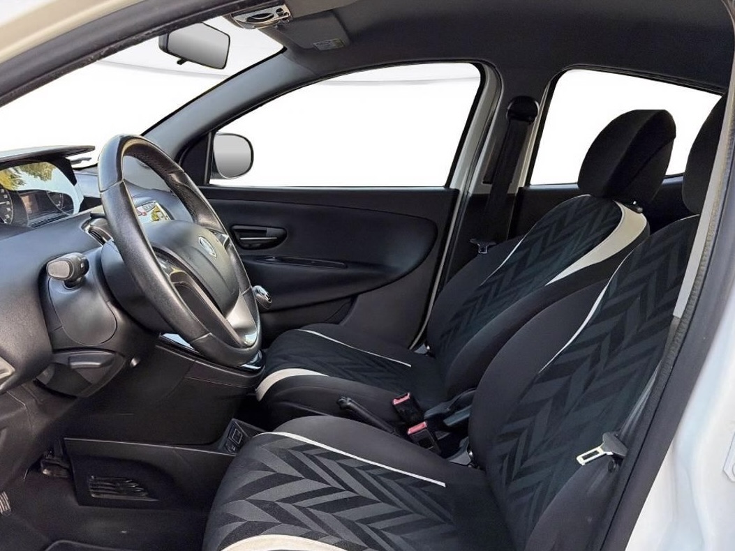 Lancia Ypsilon Usato 2018 Ypsilon Mestre