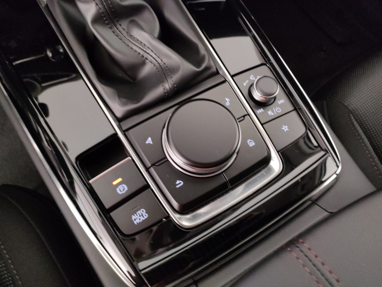 Mazda CX-30 Nuovo Ibrido benzina CX-30 Porto Mantovano