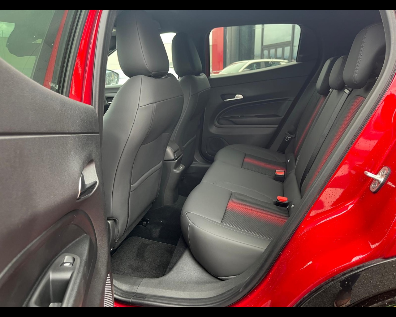 Foto ALFA ROMEO Junior Ibrida Ibrida Q4 1.2 136cv Hybrid Edct6