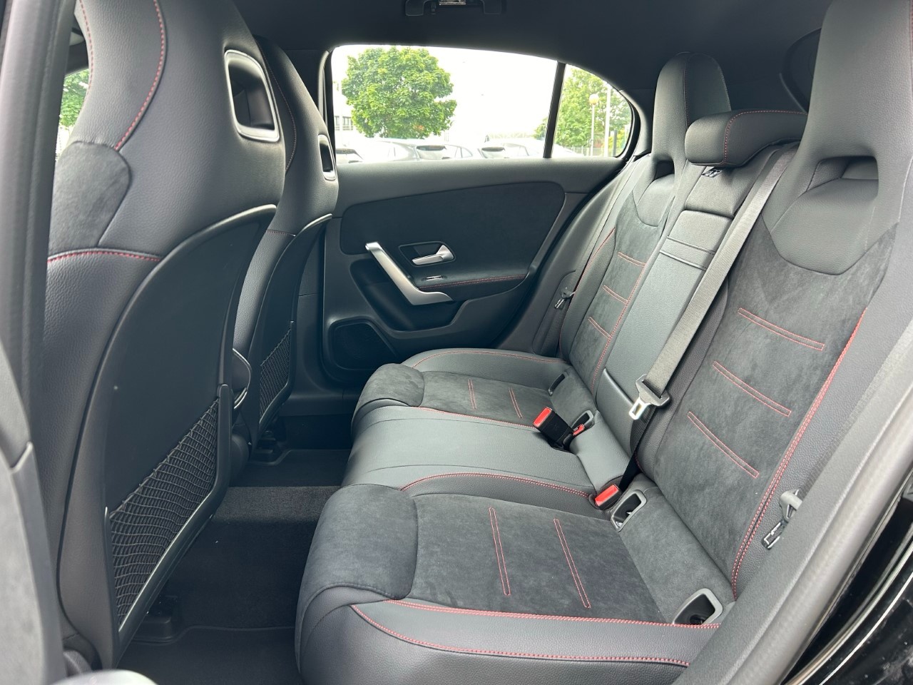 Mercedes Classe A Classe A 250 e Plug-In Hybrid AMG Line ADVANCED PLUS - 12