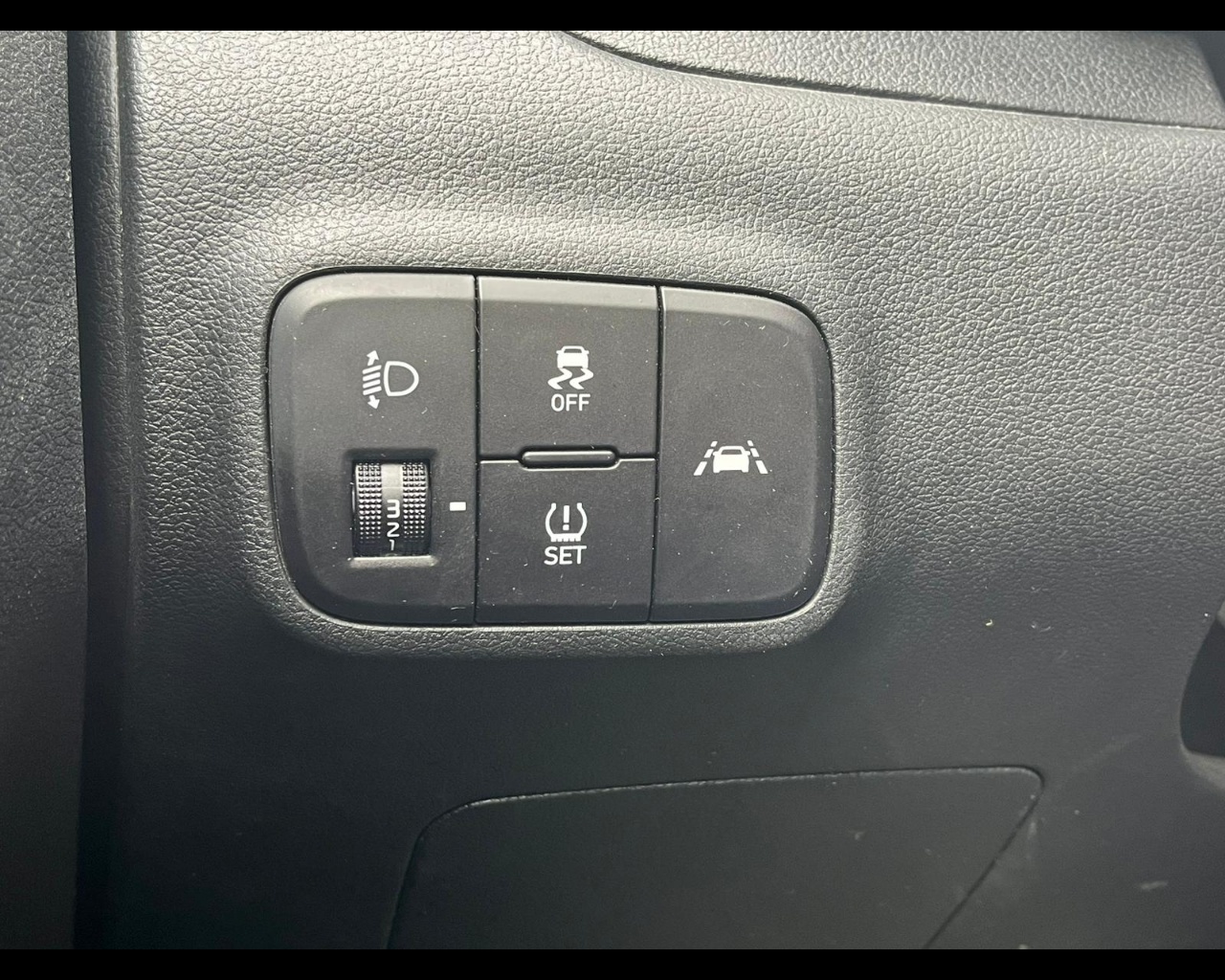 Foto HYUNDAI i10 1.0 mpi Advanced Plus Pack