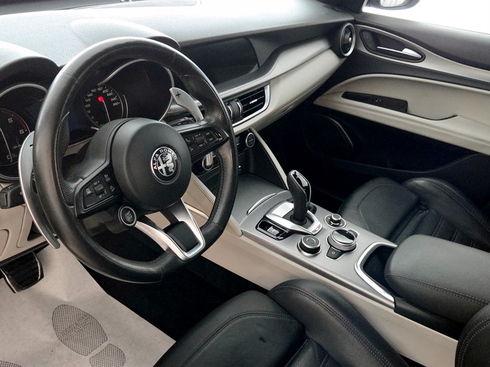 ALFA ROMEO Stelvio 2.2 t Veloce Q4 210cv auto Diesel usato - 5