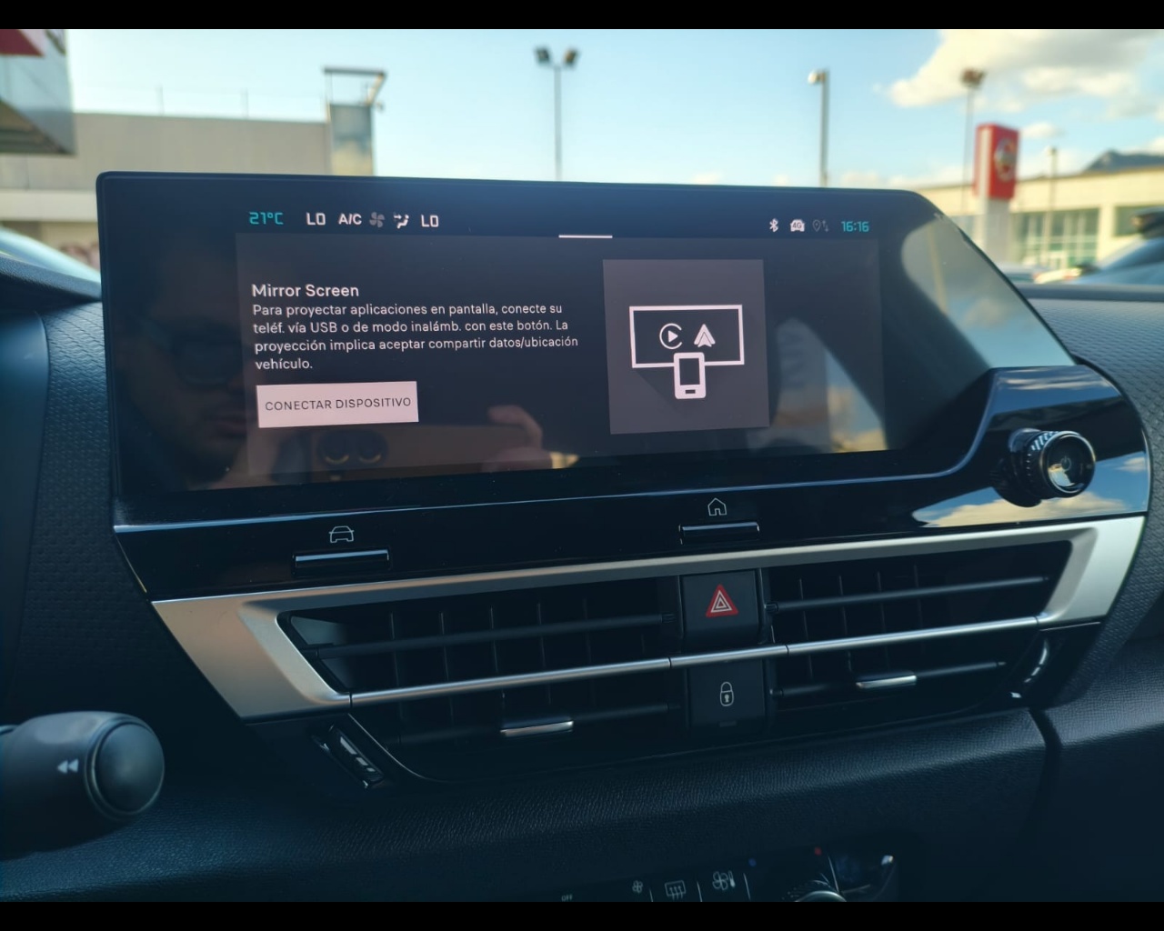 Foto CITROEN C4 1.2 hybrid Max 136cv e-dcs6