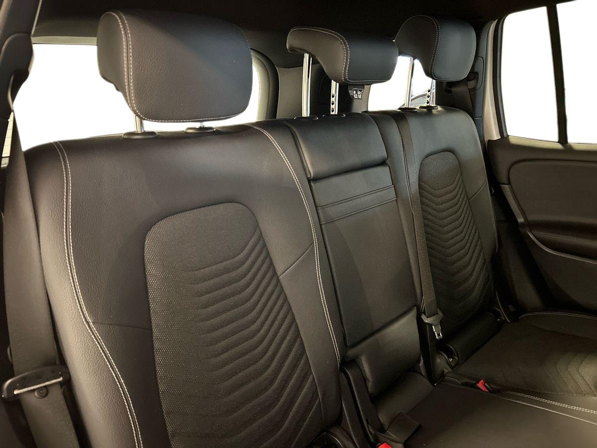 Mercedes GLB GLB 200 D Sport 8G-DCT - 16