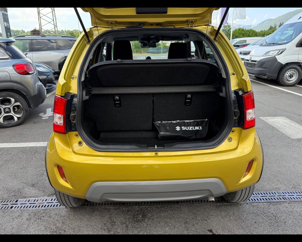Foto SUZUKI Ignis 1.2h Easy Top 4wd allgrip