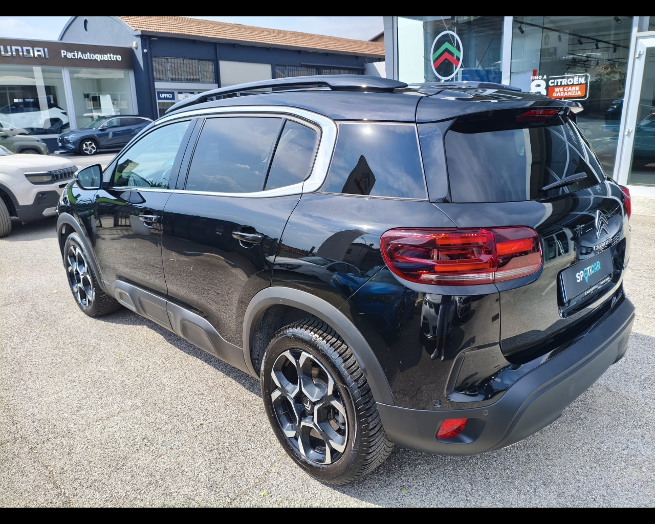 Foto CITROEN C5 Aircross 1.5 bluehdi Shine s&s 130cv eat8