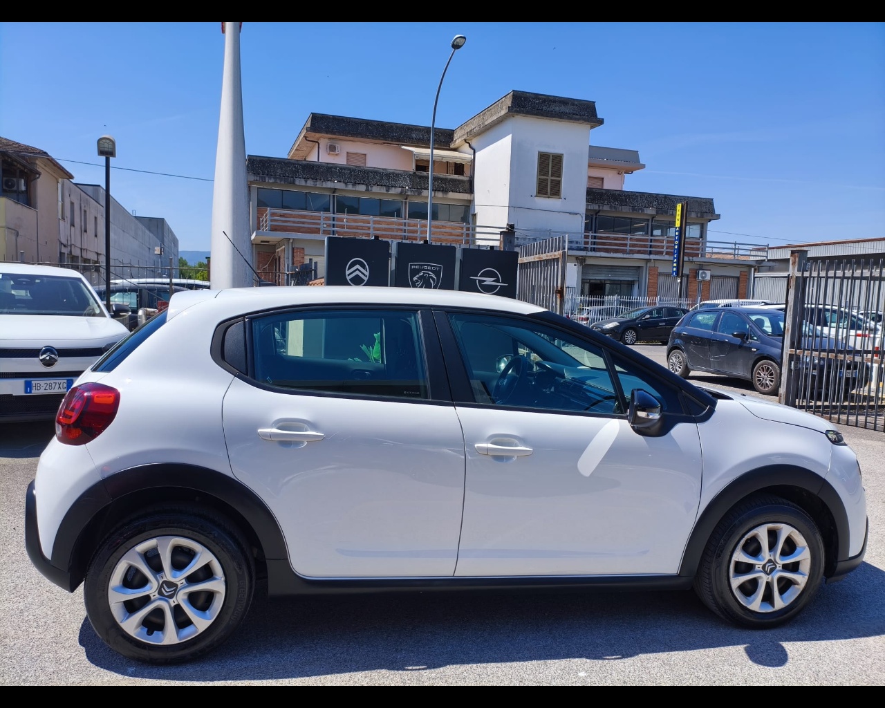 Foto CITROEN C3 1.5 bluehdi Feel s&s 100cv 6m