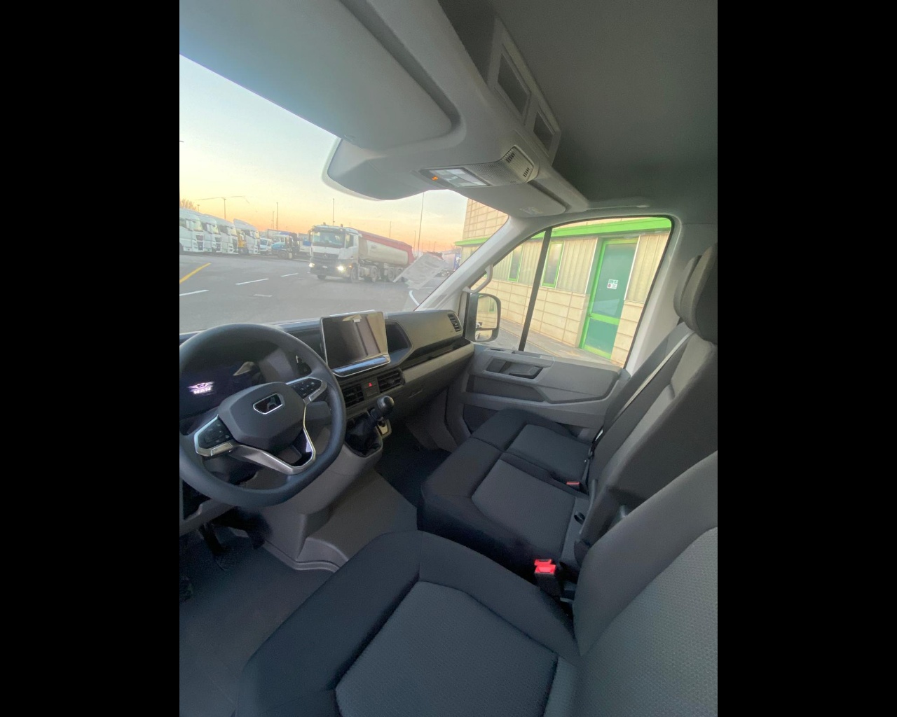 MAN TGE 3.160 TELAIO CAB SINGOLA P. 4490 MANUALE