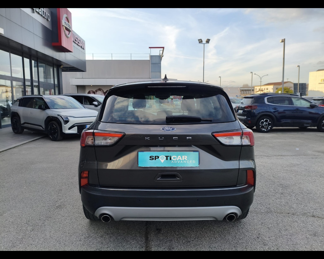 Foto FORD Kuga 1.5 ecoblue Titanium Business 2wd 120cv auto