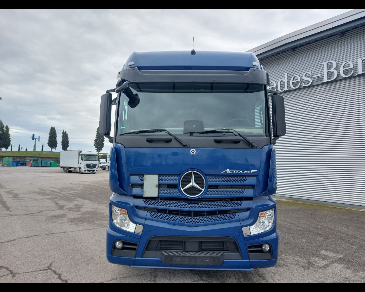 Mercedes  Actros 5 distribuzione 2545 L 6x2 - 2