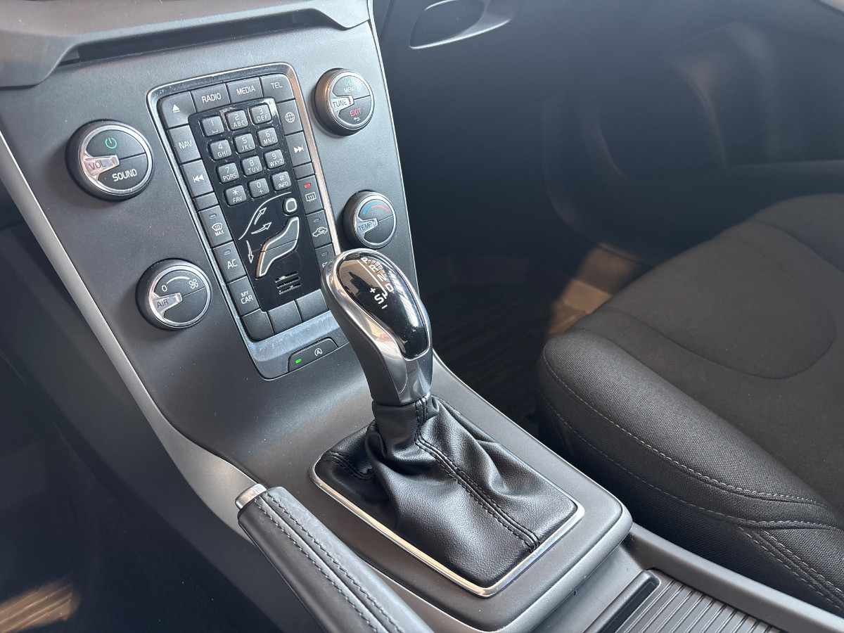 Volvo V40 Usato 2018 V40 Parma