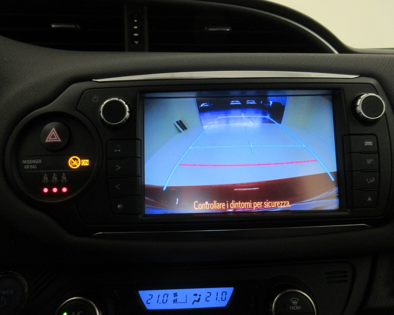 Toyota Yaris Yaris 5 Porte 1.5 Hybrid Active CVT - 14