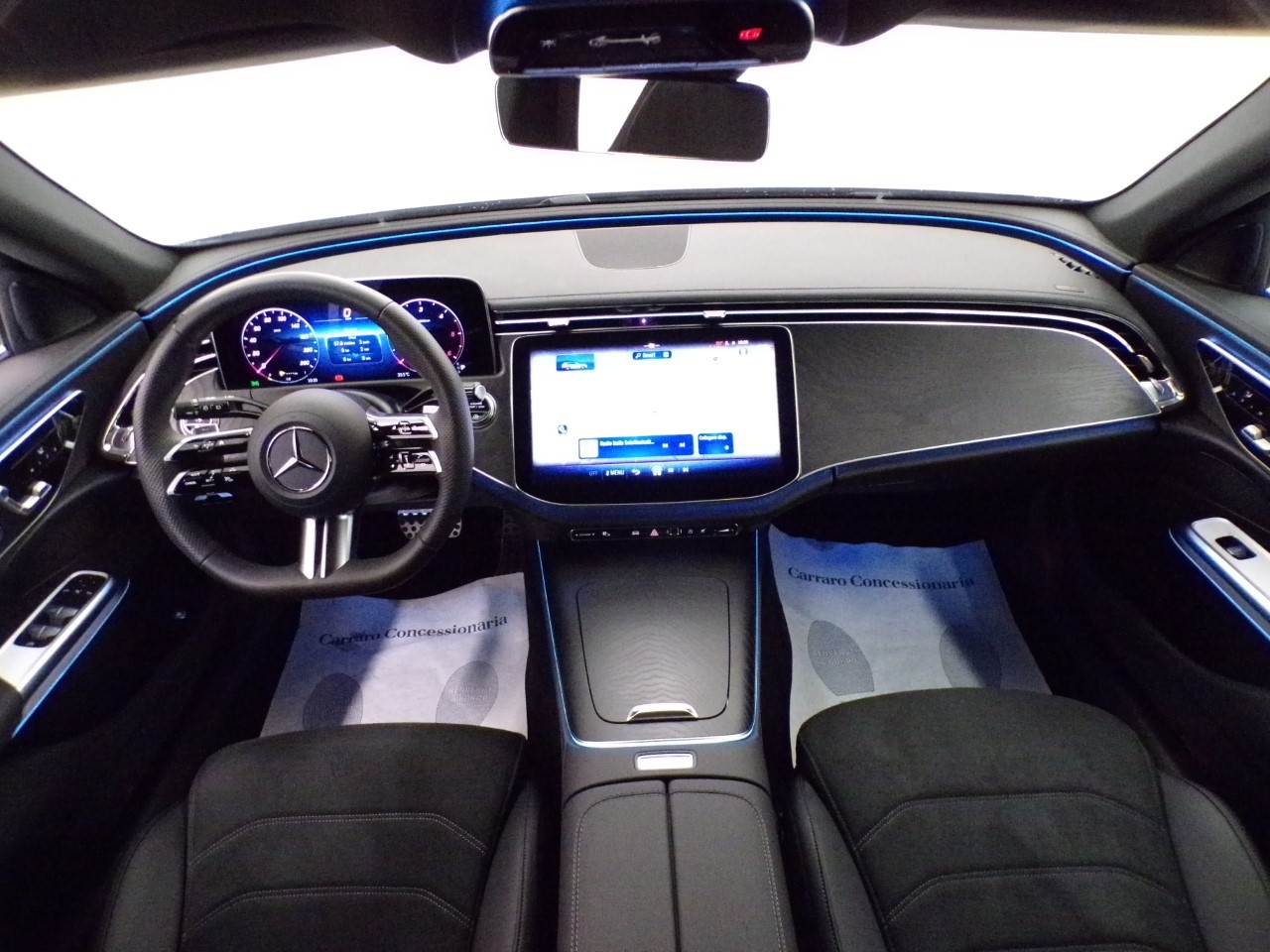 Mercedes  Classe E Station Wagon 220 d AMG Line Advanced Plus 9G-Tronic - 14