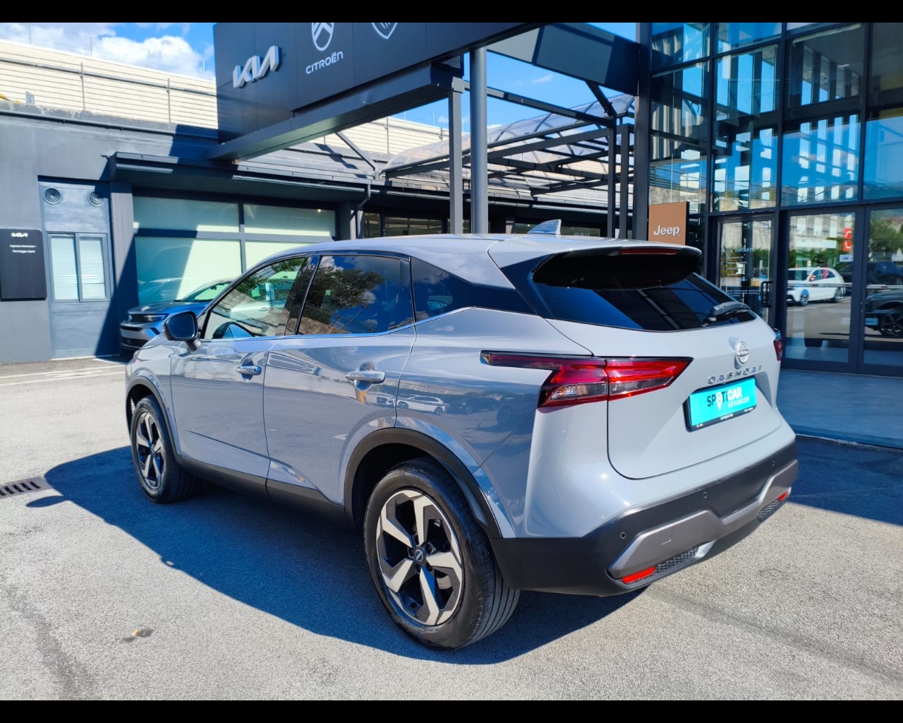 Foto NISSAN Qashqai 1.3 mhev N-Connecta 2wd 140cv