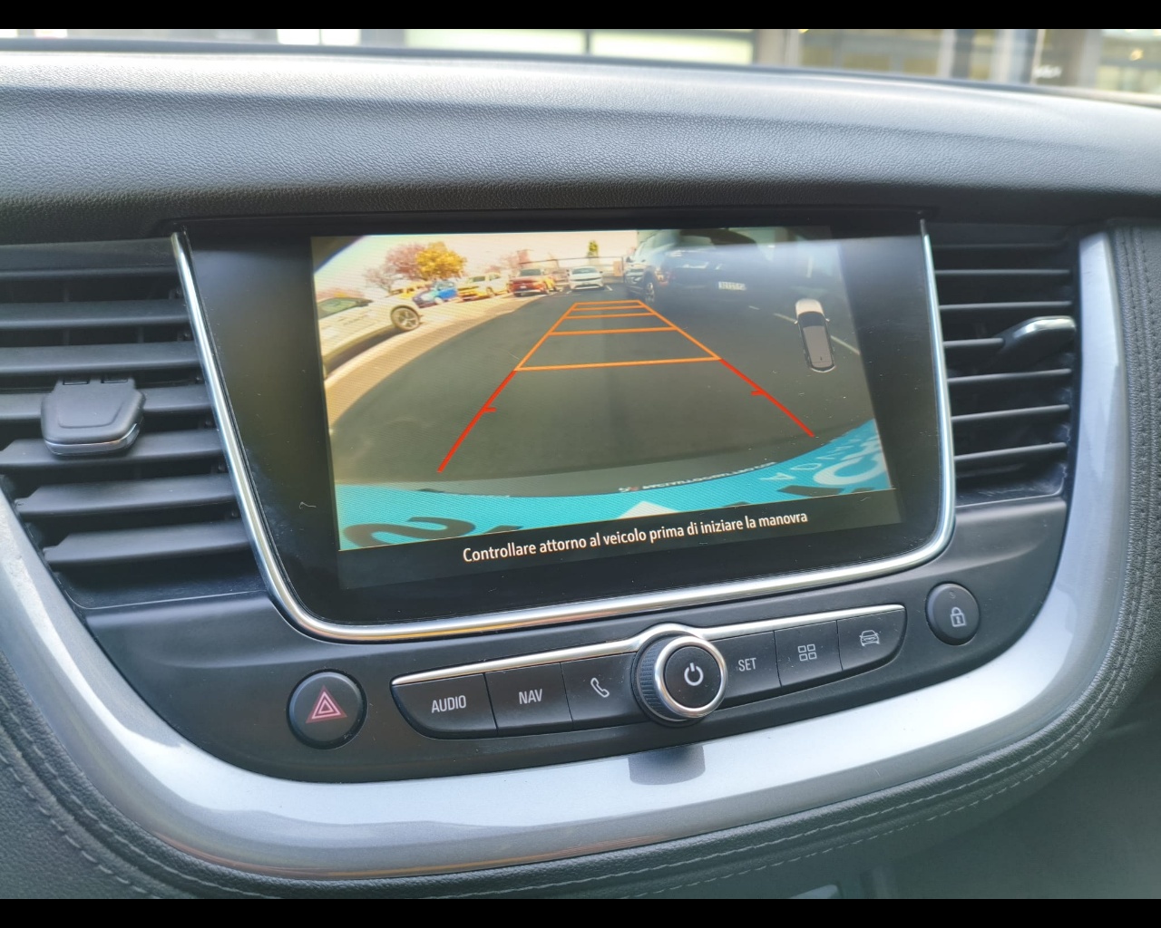 Foto OPEL Grandland X 1.2 Innovation s&s 130cv 