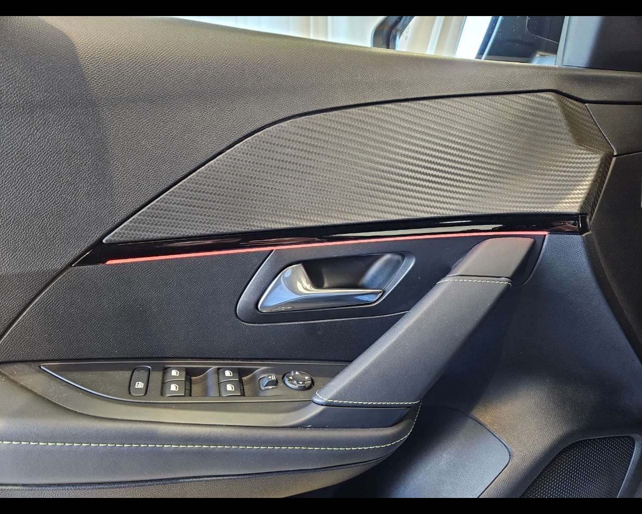 PEUGEOT 208 1.2 puretech GT Pack s&s 100cv eat8 Benzina Usato - 15