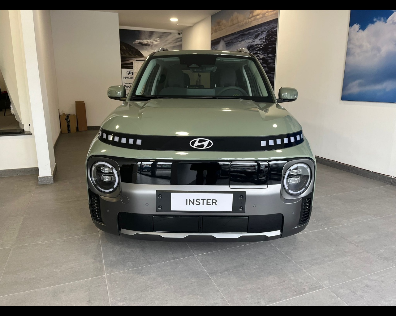 Foto HYUNDAI INSTER 49 KWH CROSS+PP