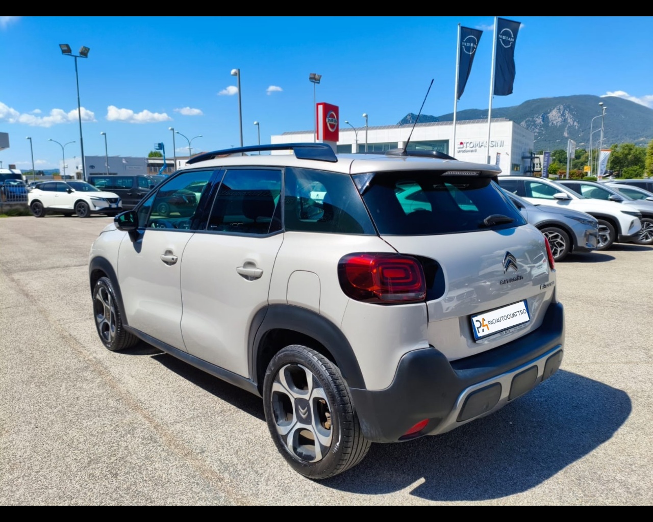 Foto CITROEN C3 Aircross 1.2 puretech Shine s&s 110cv