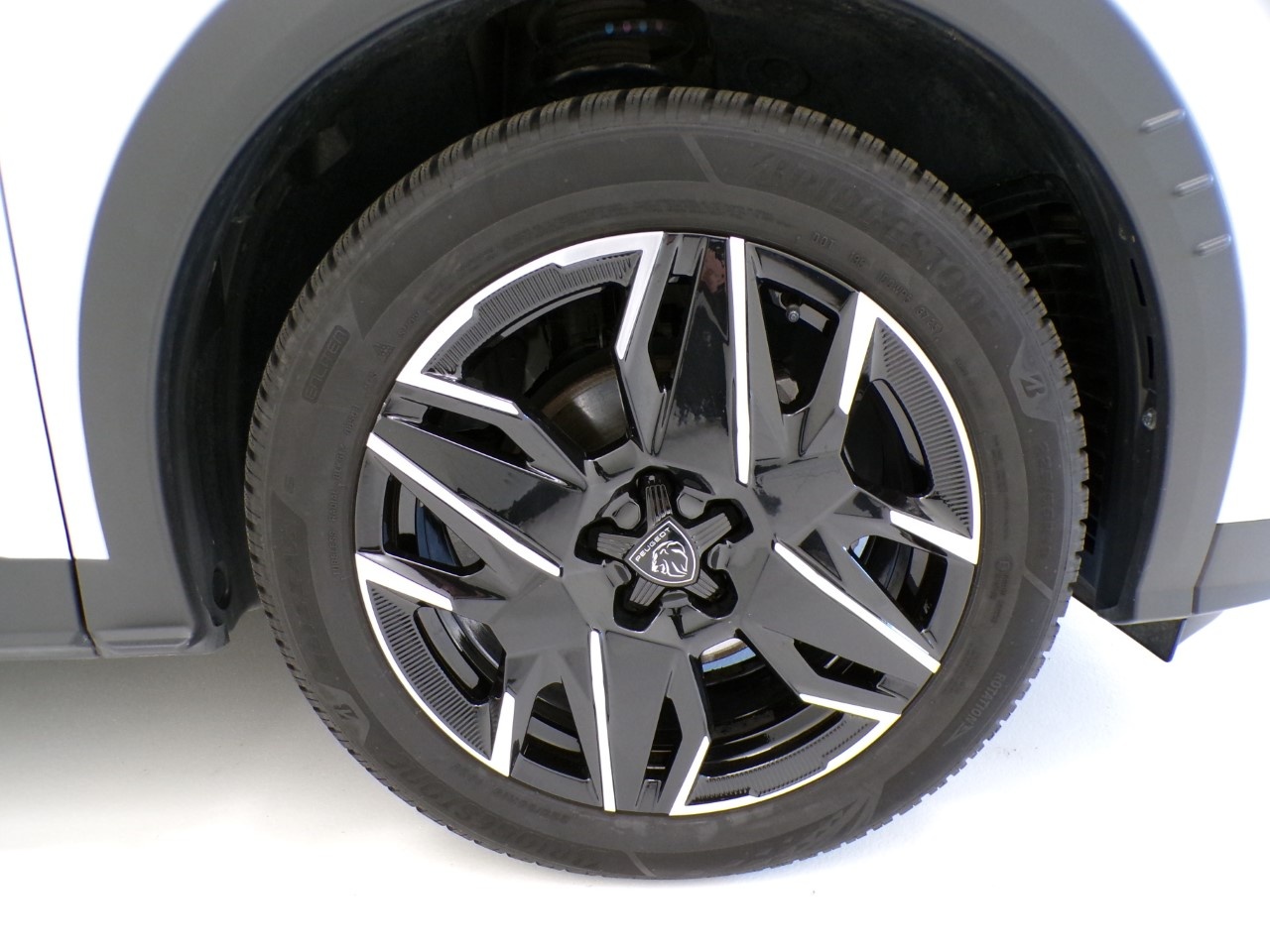 Peugeot 3008 3008 1.2 Hybrid 136cv Allure e-DCS6 - 4