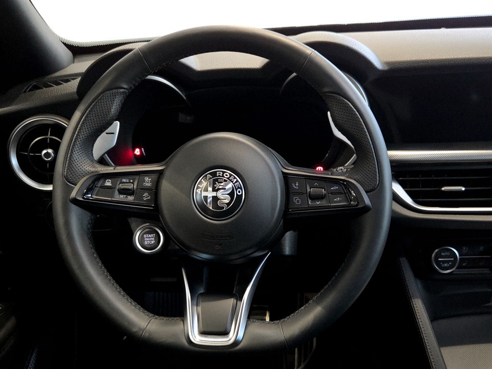 ALFA ROMEO Stelvio 2.2 t Veloce Q4 210cv auto Diesel usato - 11